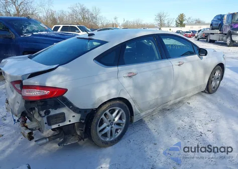 2013 Ford Fusion Se z USA, uszkodzony, nr VIN 3FA6P0H74DR321512